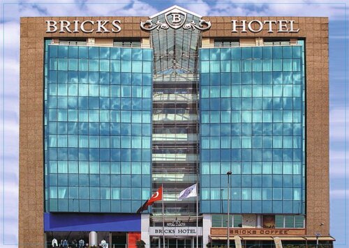 Гостиница Bricks Airport Hotel Istanbul в Бахчелиэвлере