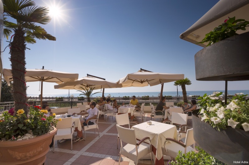 Фото Hotel Adria