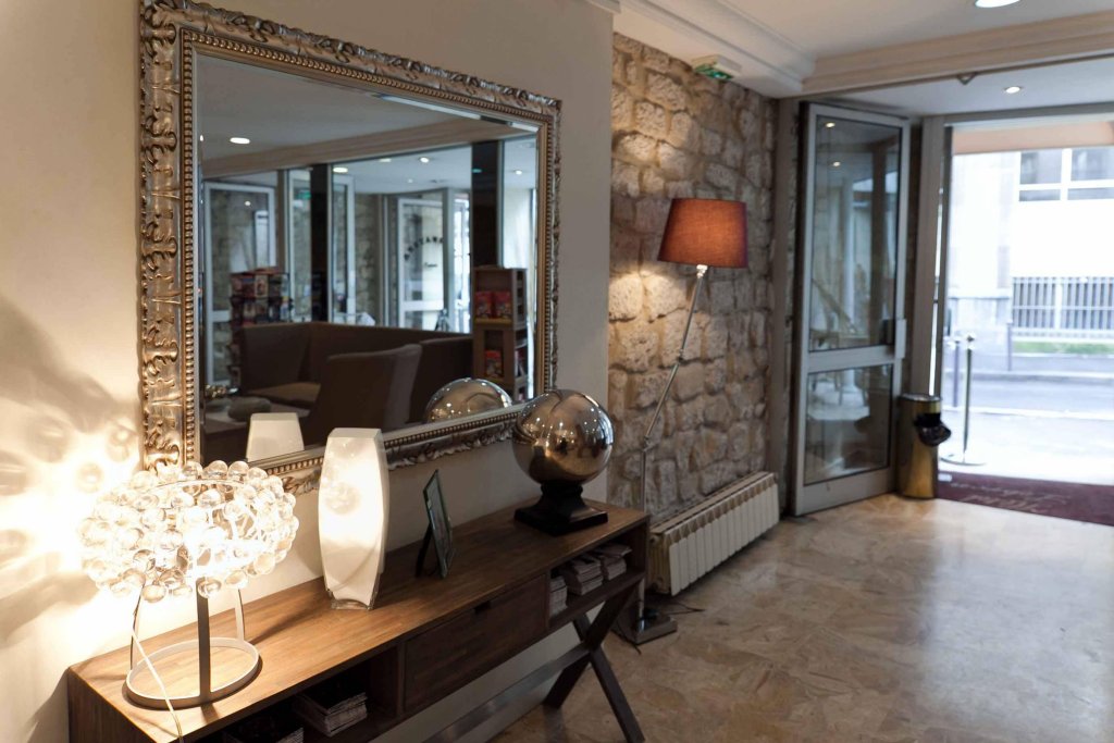 Фото Hôtel Lebron