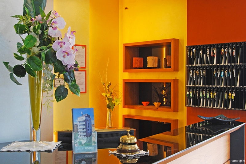 Фото Amadei Hotel Figaro & Apartments