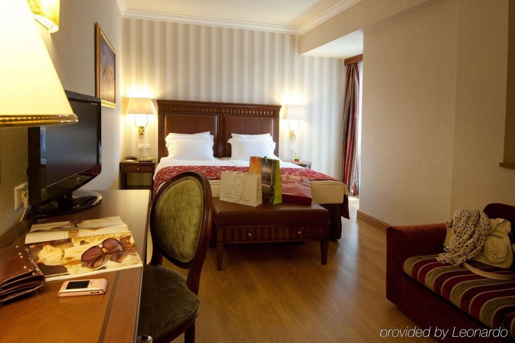 Фото Electra Athens