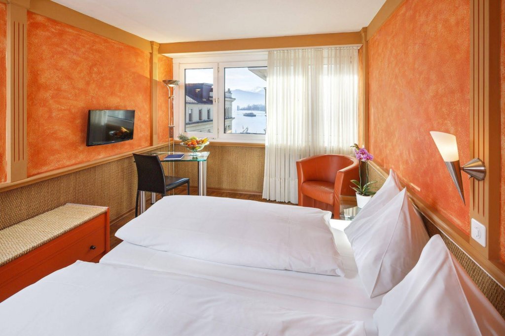 Фото Hotel Luzernerhof