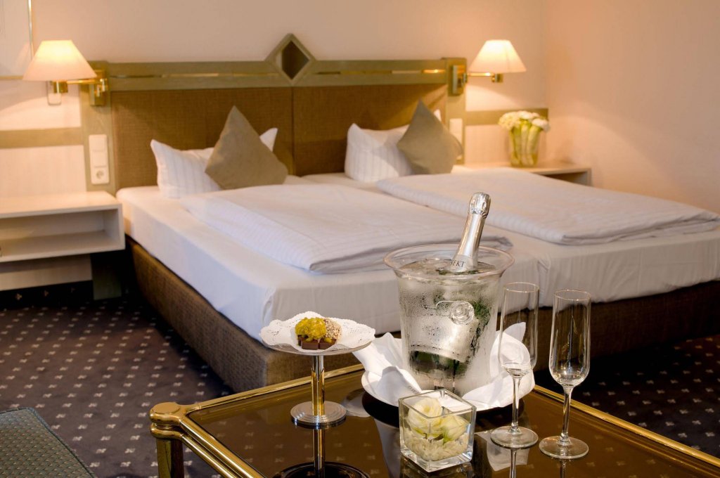 Фото Achat Hotel Reilingen Walldorf