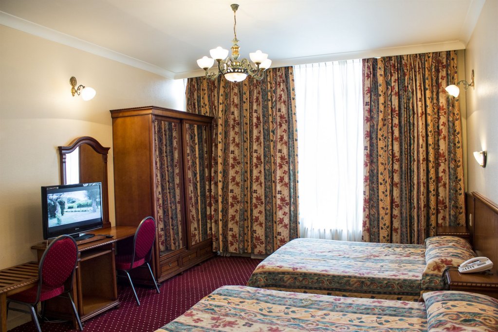 Фото Hotel Continental Gare du Midi