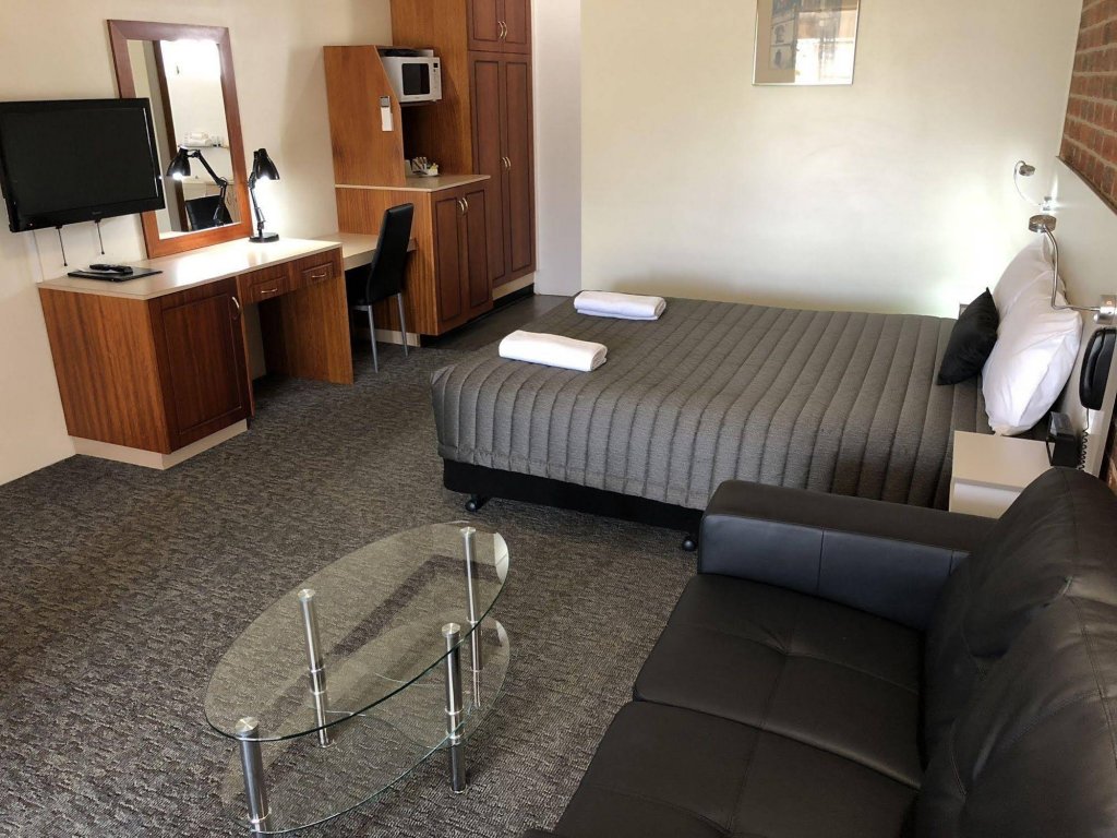 Фото The Leeton Heritage Motor Inn