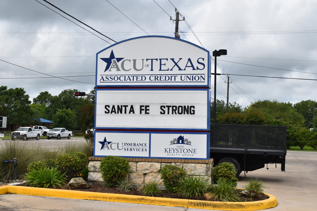 ATM Associated Credit Union of Texas - Santa Fe, State of Texas, photo