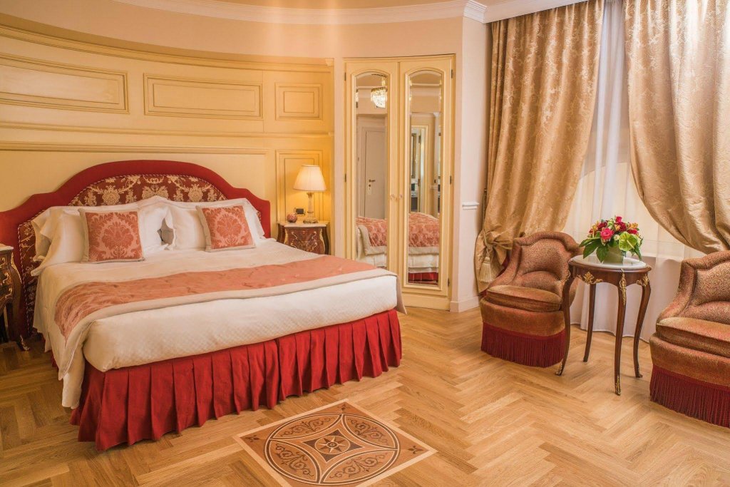 Фото Bernini Palace