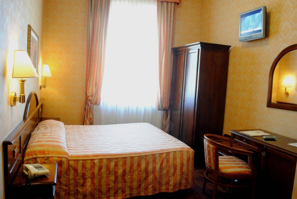 Фото Hotel Boccaccio