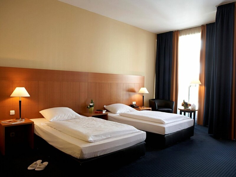 Гостиница Hotel Park Consul Koln в Кёльне