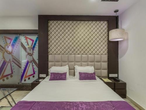 Фото Hotel Ivory Inn