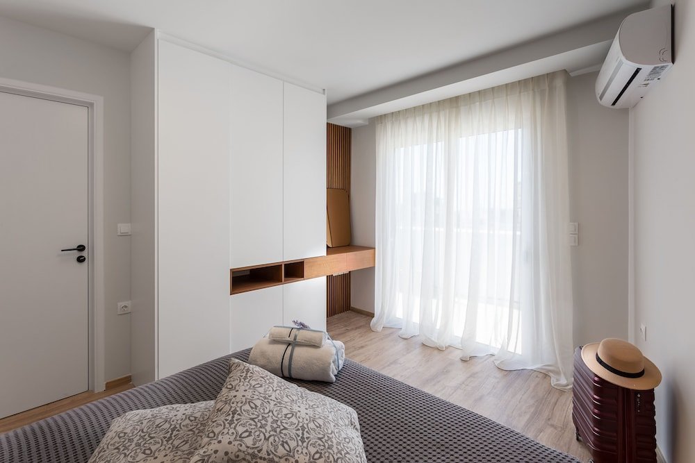 Фото Supreme Luxury Suites by Athens Stay