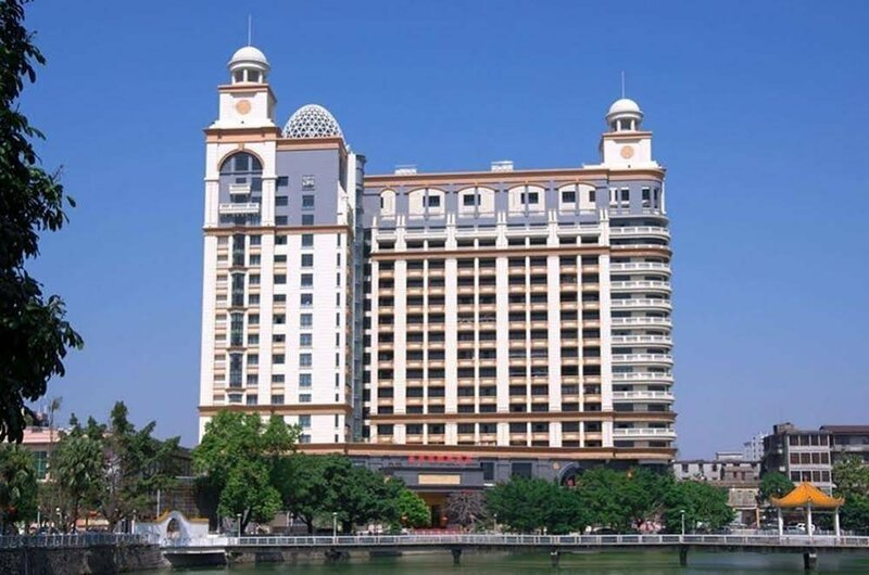 Гостиница Taishan Bojue Hotel