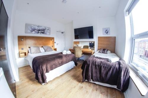 Фото Tunnard House