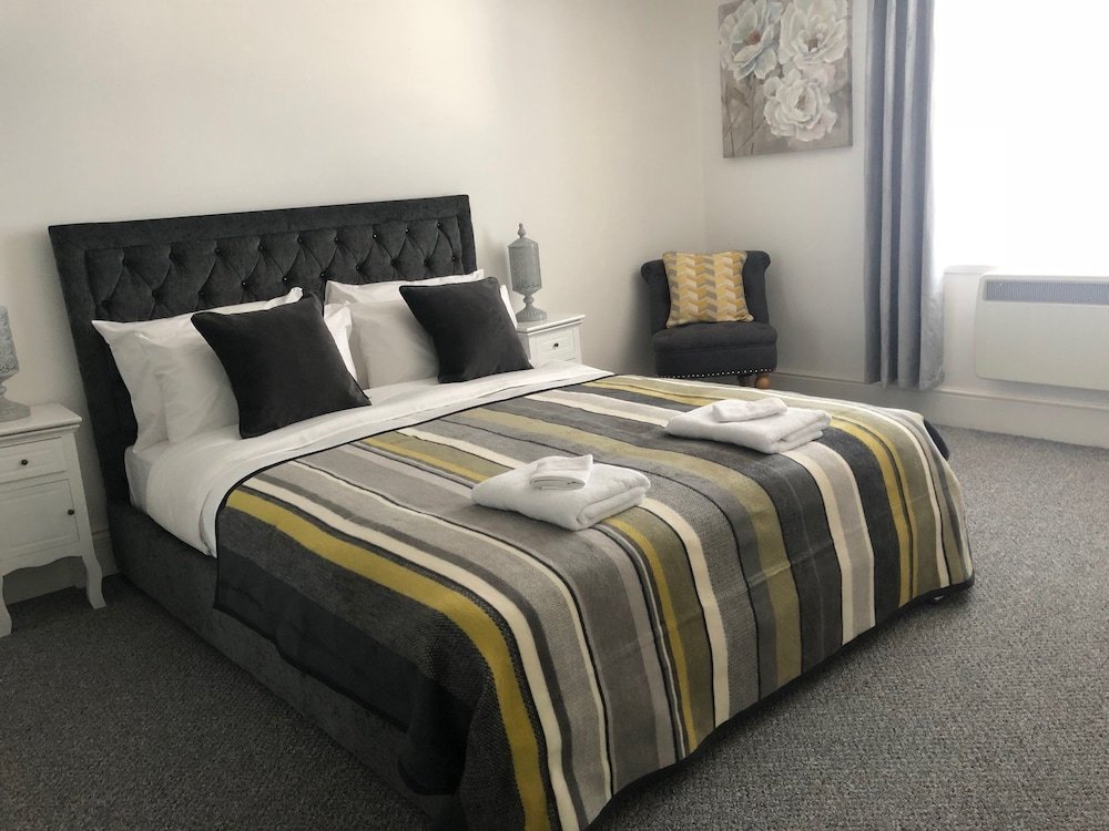 Фото Bexley Village Hotel