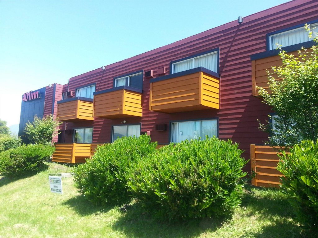 Фото The New 401 Inn