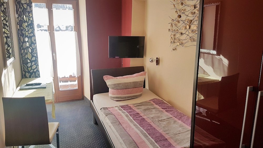 Фото Hotel Leonhardihof