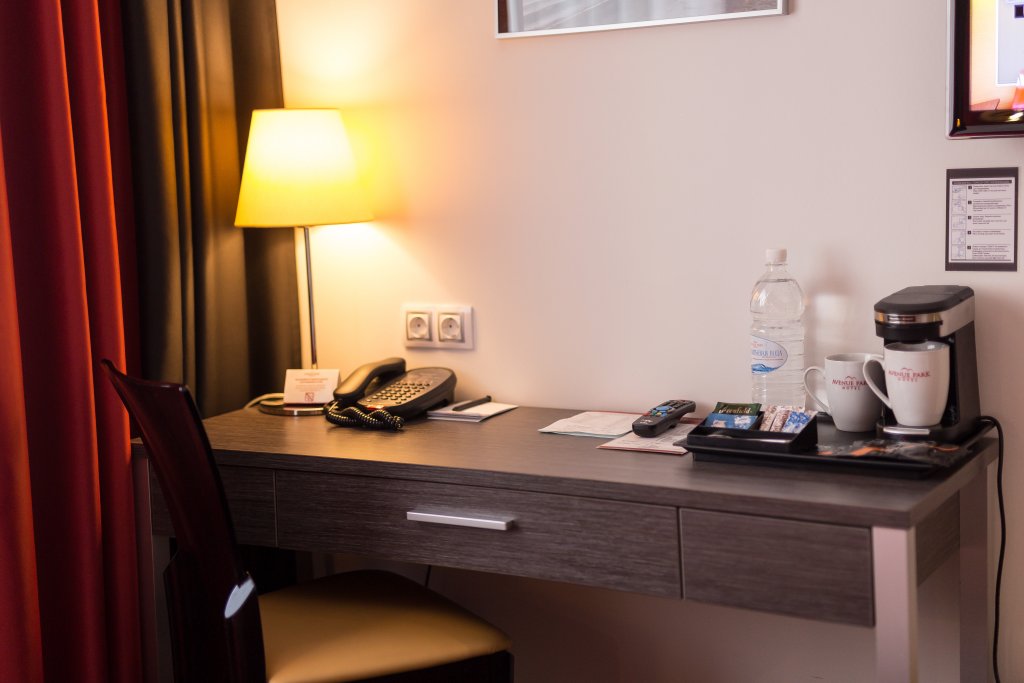 Фото Avenue Park Hotel
