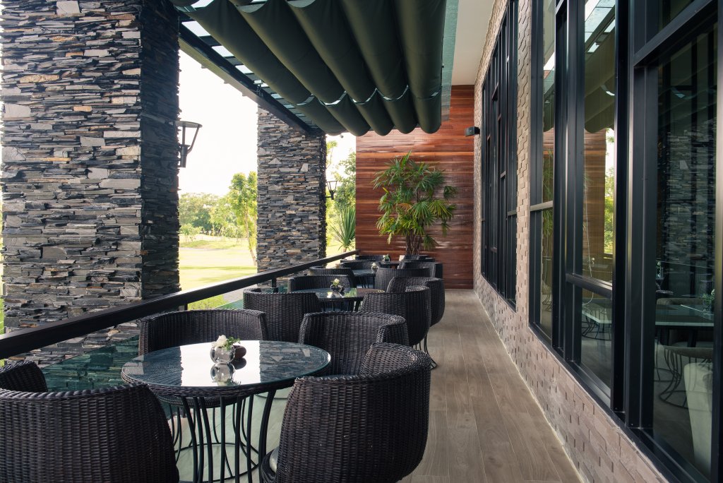 Фото Отель North Hill City Resort