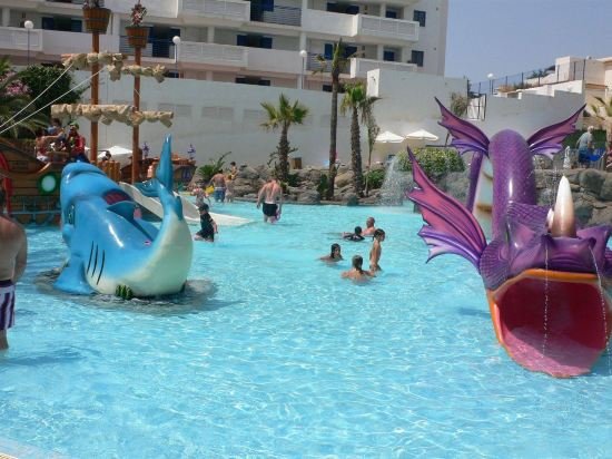 Фото Globales Los Patos Park