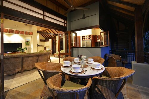 Гостиница Monsoon Villa B в Порту-Дугласе