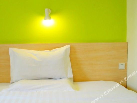 Фото 7 Days Inn Shanghai Lujiazui Branch