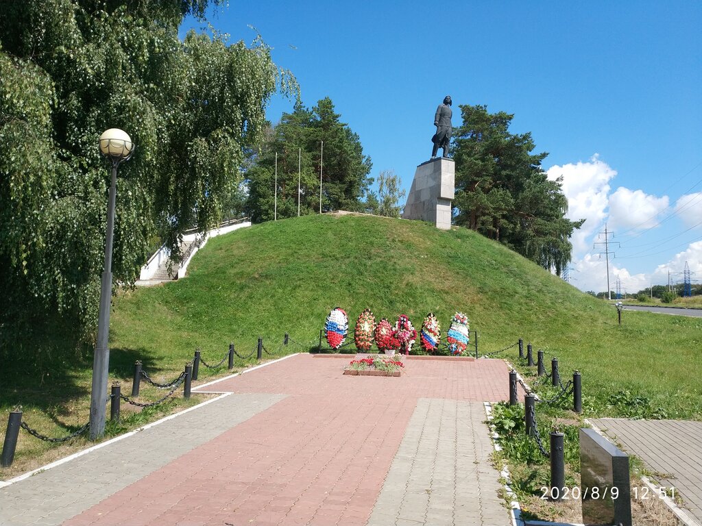 Monumento, memorial Виктор Васильевич Талалихин, , foto