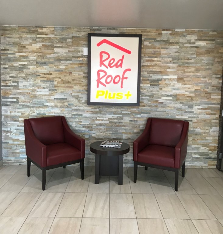Фото Red Roof Inn Plus+ Fort Worth - Burleson