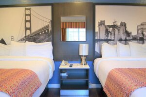 Гостиница Super 8 by Wyndham San Francisco/Near the Marina