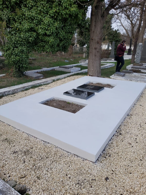 Monument, memorial Братская могила советских воинов и партизанки Л.И. Вовченко, Simferopol, photo