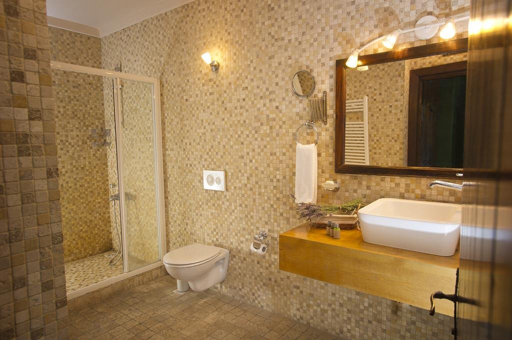 Фото Manici Kasri