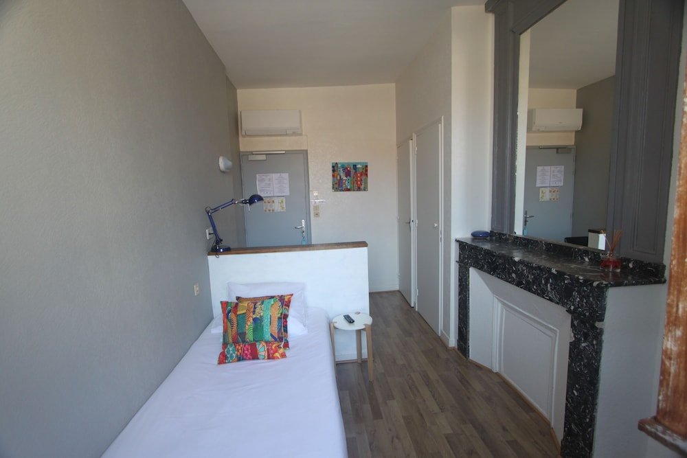 Фото Hôtel Croix Baragnon