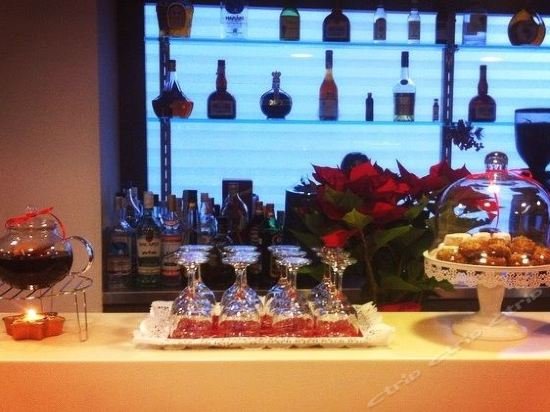 Фото Hotel Des Roses