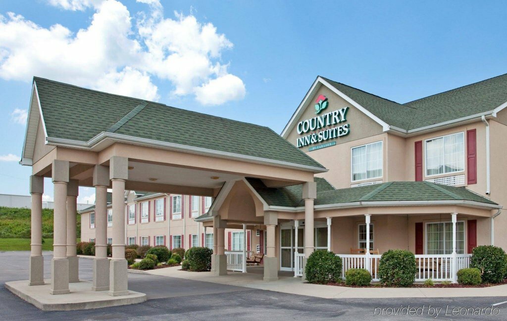 Hotel Country Inn Suites Somerset, Somerset, photo