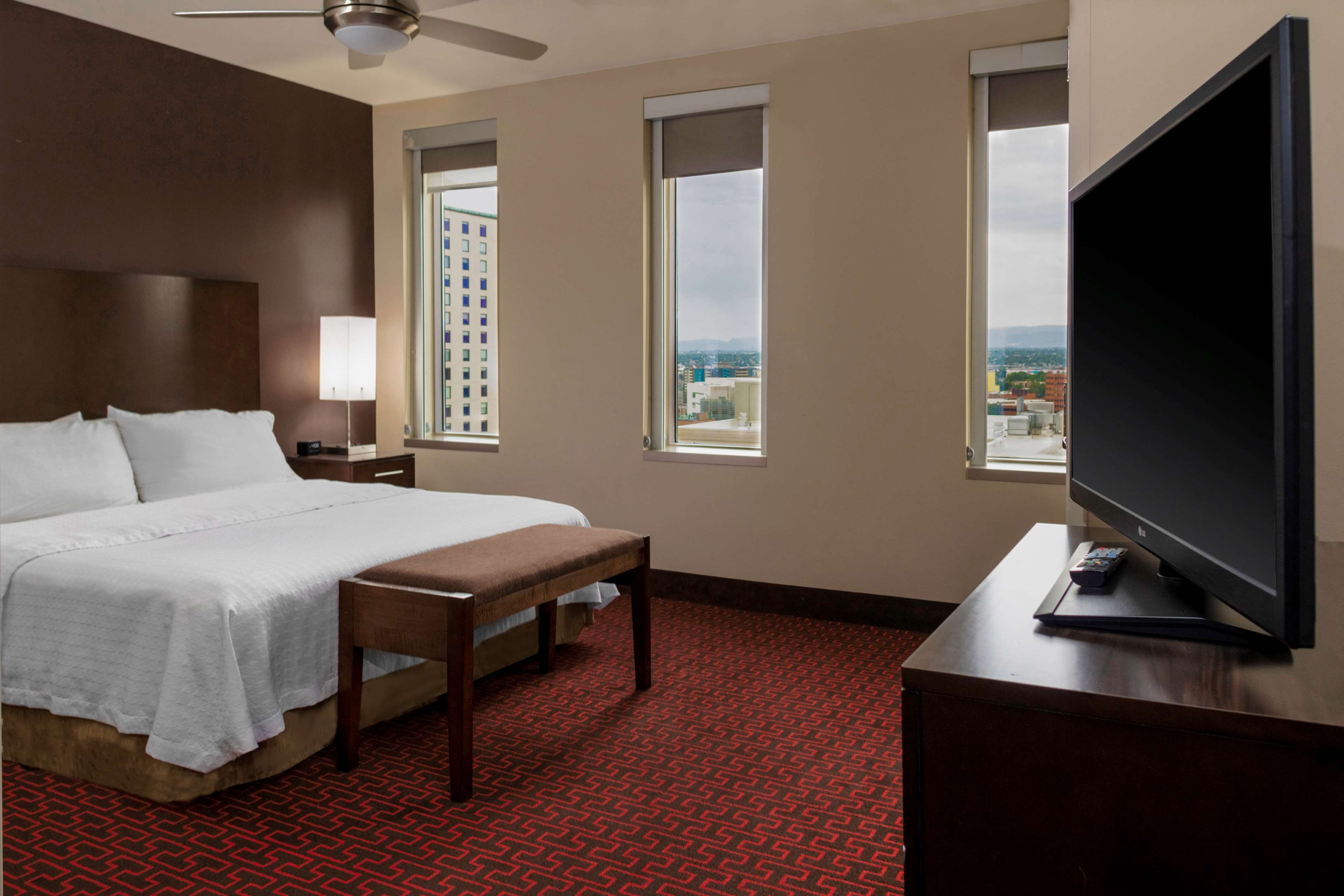 Фото Hampton Inn & Suites Denver Downtown-Convention Center