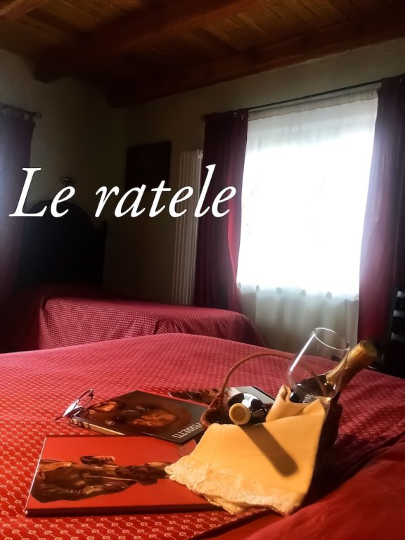 Фото Agriturismo Chevres a Cheval