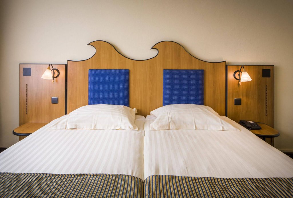Фото Badhotel Scheveningen