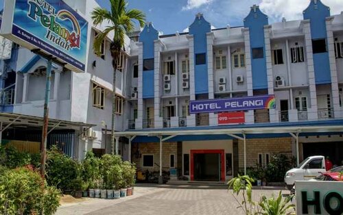 Гостиница Oyo 3999 Hotel Pelangi Indah в Банджармасине