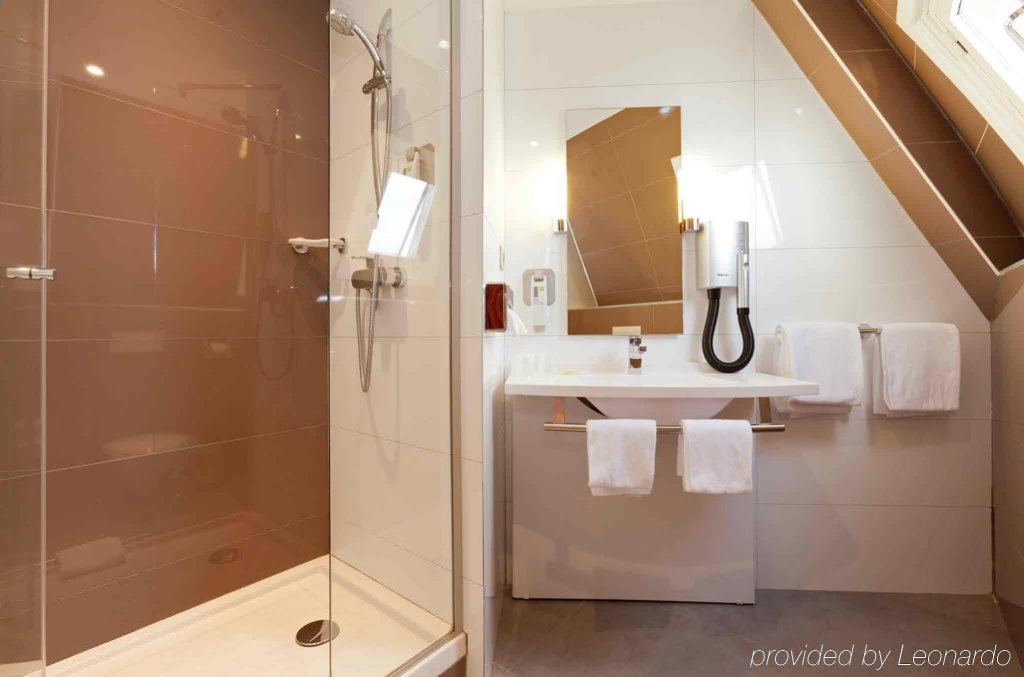 Фото Ibis Styles Paris Gare du Nord Tgv