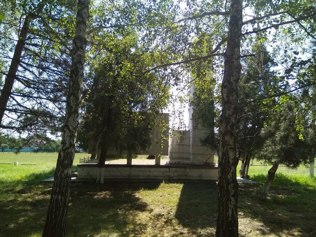 Monument, memorial Братская могила воинов, погибших в годы Гражданской и Великой Отечественной войн, Krasnodar Krai, photo