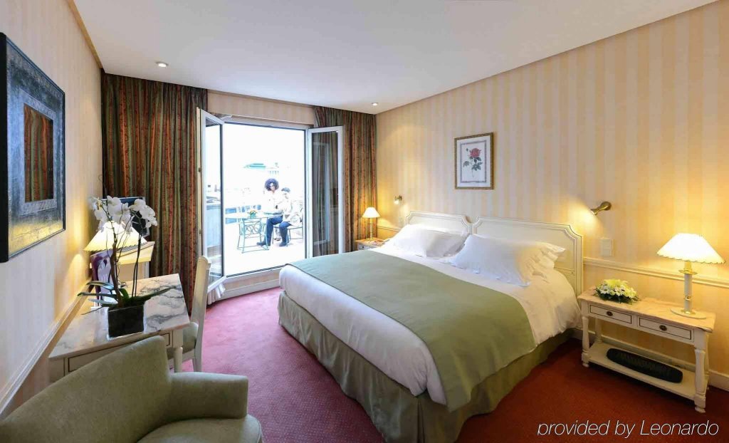 Фото Motel One Madrid-Plaza de España