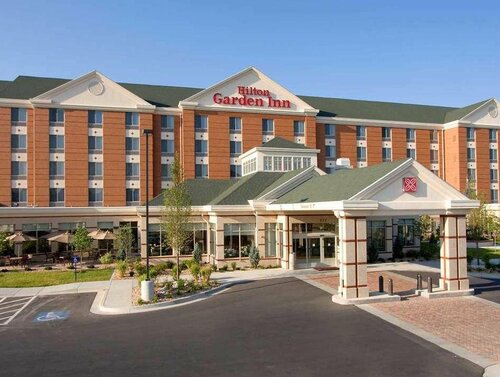 Гостиница Hilton Garden Inn Salt Lake City/Sandy