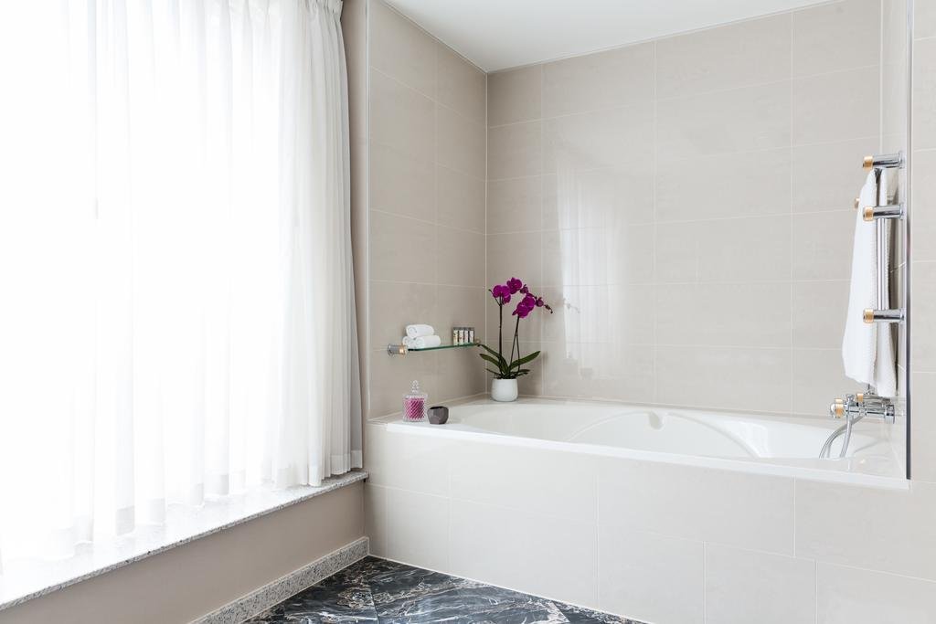 Фото Renaissance Brussels Hotel