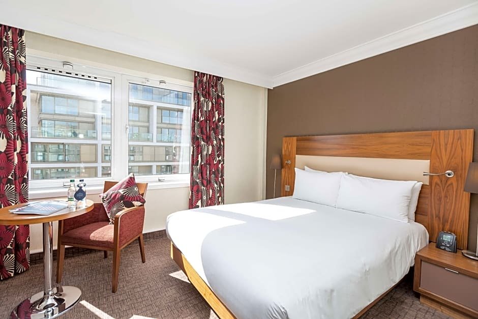 Фото Hilton London Olympia