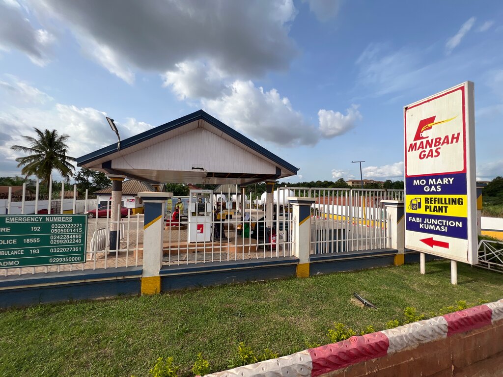 Gas station Manbah Gas, Kumasi, photo