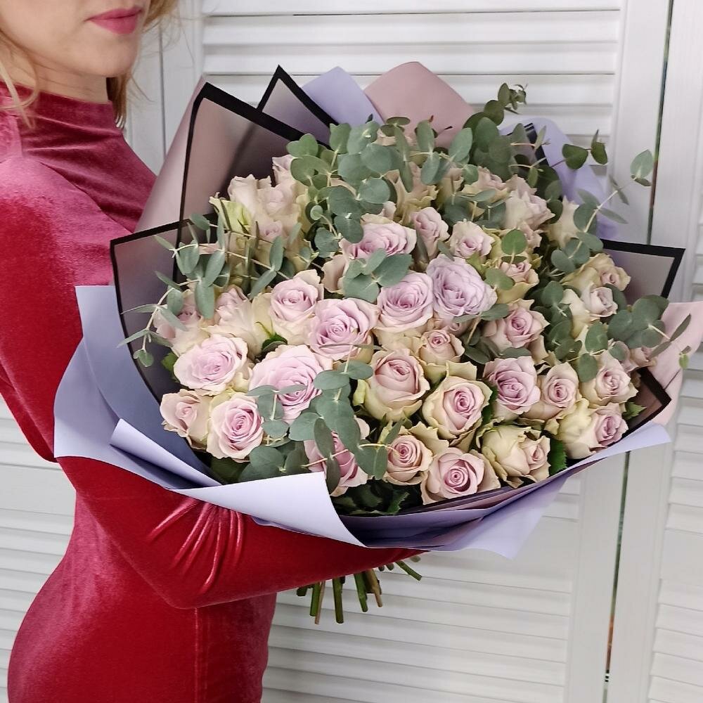 Gullar do‘koin Fmart by flowwow, Sankt‑Peterburg, foto