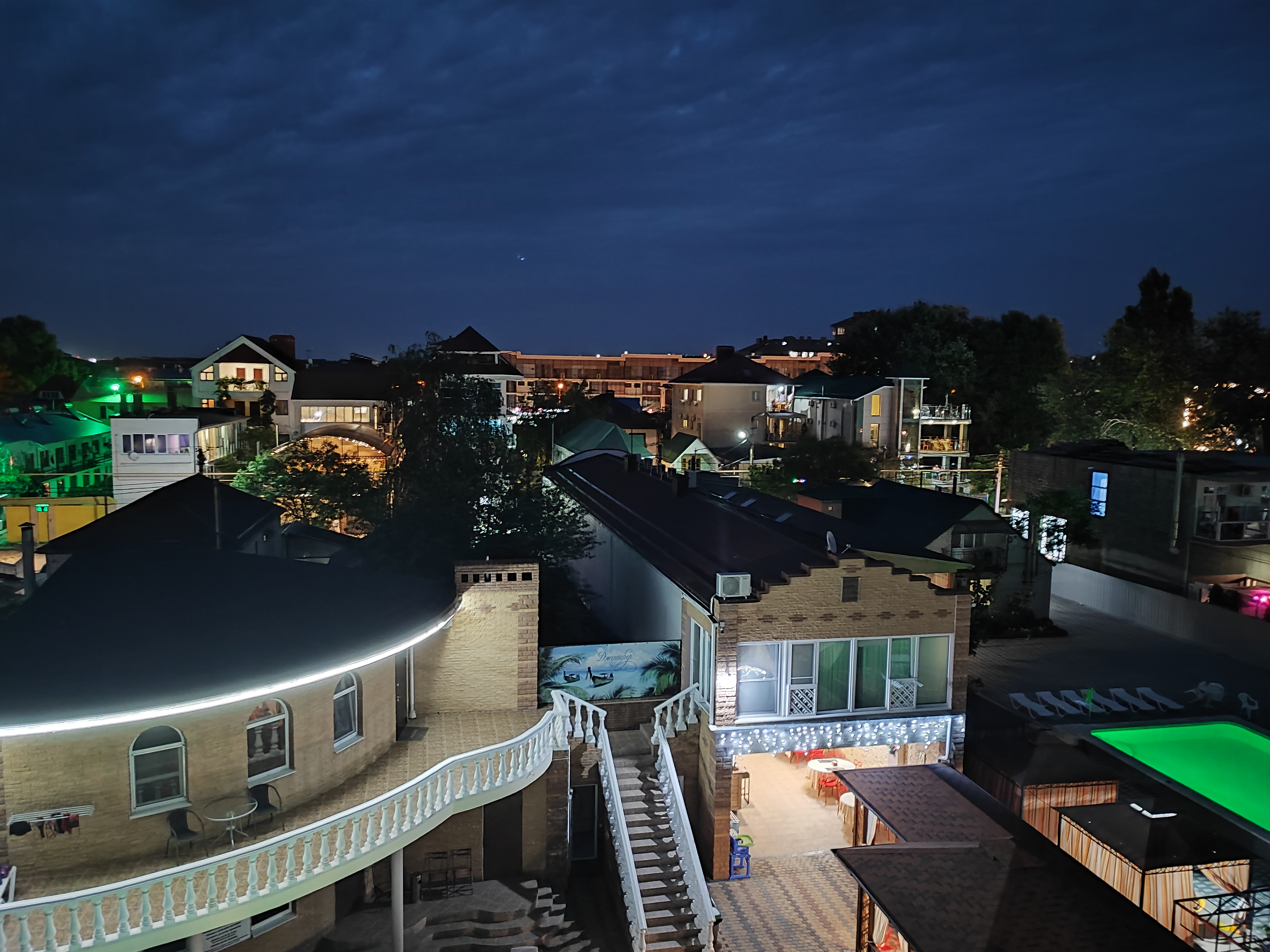 Фото Дженифер