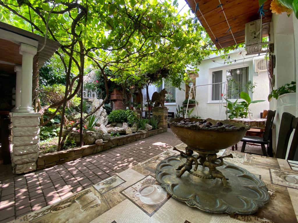 Фото Античный Дворик