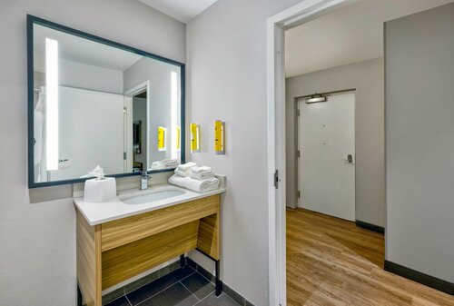Гостиница Home2 Suites by Hilton Minneapolis Downtown в Миннеаполисе
