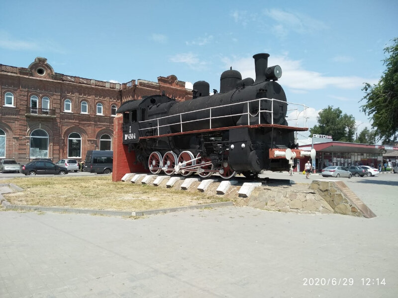 Monument to technology Паровоз Юп-4504, Taganrog, photo
