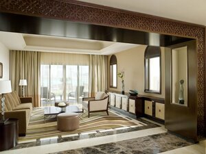 Гостиница Grand Hyatt Doha Hotel & Villas